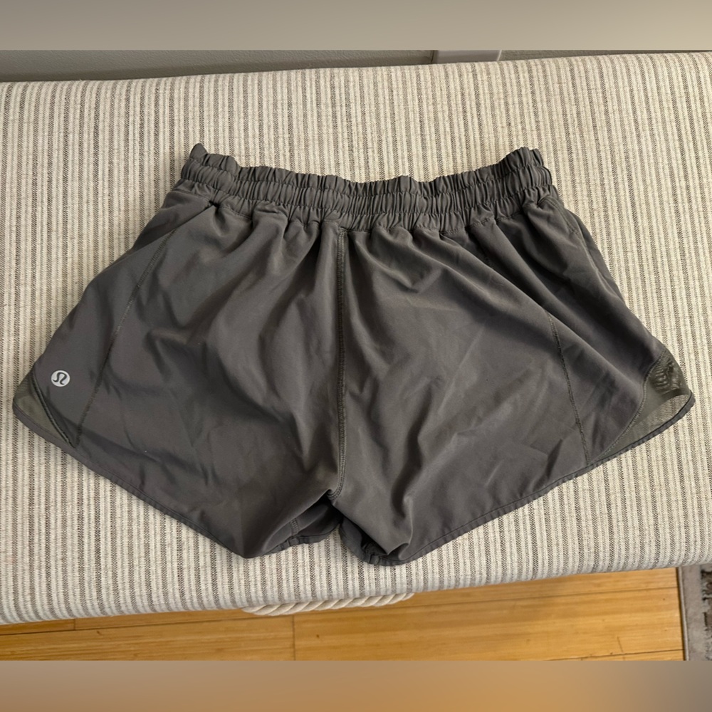 Lululemon army green shorts